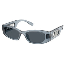 Lade das Bild in den Galerie-Viewer, Sonnenbrille Michael Kors, Modell: 0MK2243U Farbe: 401487
