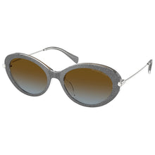 Lade das Bild in den Galerie-Viewer, Sonnenbrille Michael Kors, Modell: 0MK2245U Farbe: 400913
