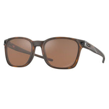 Lade das Bild in den Galerie-Viewer, Sonnenbrille Oakley, Modell: 0OO9018 Farbe: 05
