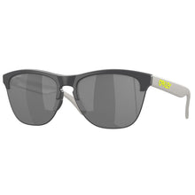 Lade das Bild in den Galerie-Viewer, Sonnenbrille Oakley, Modell: 0OO9374 Farbe: 51
