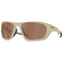 Lade das Bild in den Galerie-Viewer, Sonnenbrille Oakley, Modell: 0OO9431 Farbe: 05
