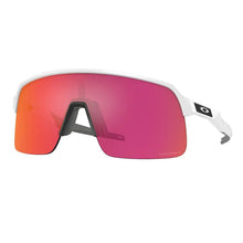 Lade das Bild in den Galerie-Viewer, Sonnenbrille Oakley, Modell: 0OO9463 Farbe: 20
