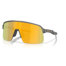 Lade das Bild in den Galerie-Viewer, Sonnenbrille Oakley, Modell: 0OO9463 Farbe: 77
