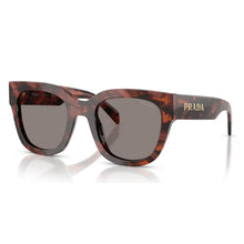 Lade das Bild in den Galerie-Viewer, Sonnenbrille Prada, Modell: 0PRC04S Farbe: 23F80Q

