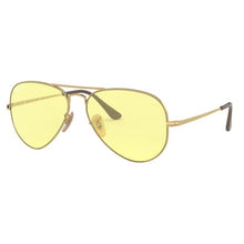 Lade das Bild in den Galerie-Viewer, Sonnenbrille Ray Ban, Modell: 0RB3689 Farbe: 001T4

