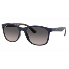 Lade das Bild in den Galerie-Viewer, Sonnenbrille Ray Ban, Modell: 0RB4374 Farbe: 6601M3
