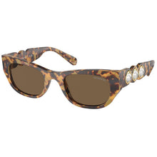 Lade das Bild in den Galerie-Viewer, Sonnenbrille Swarovski Eyewear, Modell: 0SK6022 Farbe: 104073

