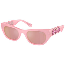 Lade das Bild in den Galerie-Viewer, Sonnenbrille Swarovski Eyewear, Modell: 0SK6022 Farbe: 2001E4
