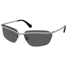 Lade das Bild in den Galerie-Viewer, Sonnenbrille Swarovski Eyewear, Modell: 0SK7001 Farbe: 400987

