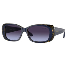 Lade das Bild in den Galerie-Viewer, Sonnenbrille Vogue, Modell: 0VO2606S Farbe: 26474Q
