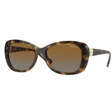 Lade das Bild in den Galerie-Viewer, Sonnenbrille Vogue, Modell: 0VO2943SB Farbe: W656T5
