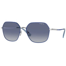 Lade das Bild in den Galerie-Viewer, Sonnenbrille Vogue, Modell: 0VO4198S Farbe: 3234L
