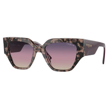 Lade das Bild in den Galerie-Viewer, Sonnenbrille Vogue, Modell: 0VO5409S Farbe: 3150U6
