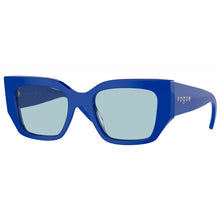 Lade das Bild in den Galerie-Viewer, Sonnenbrille Vogue, Modell: 0VO5583S Farbe: 316272
