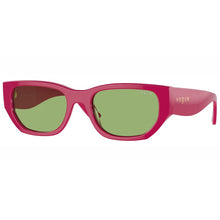 Lade das Bild in den Galerie-Viewer, Sonnenbrille Vogue, Modell: 0VO5586S Farbe: 31602
