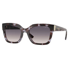 Lade das Bild in den Galerie-Viewer, Sonnenbrille Vogue, Modell: 0VO5613SB Farbe: 317836
