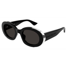 Lade das Bild in den Galerie-Viewer, Sonnenbrille Alexander McQueen, Modell: AM0445S Farbe: 001
