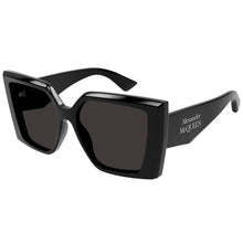 Lade das Bild in den Galerie-Viewer, Sonnenbrille Alexander McQueen, Modell: AM0467S Farbe: 001
