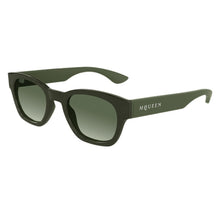 Lade das Bild in den Galerie-Viewer, Sonnenbrille Alexander McQueen, Modell: AM0530S Farbe: 004
