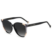 Lade das Bild in den Galerie-Viewer, Sonnenbrille Carolina Herrera, Modell: CH0063S Farbe: KDX9O
