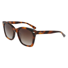 Lade das Bild in den Galerie-Viewer, Sonnenbrille Calvin Klein, Modell: CK21506S Farbe: 240
