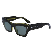 Lade das Bild in den Galerie-Viewer, Sonnenbrille Calvin Klein, Modell: CK23503S Farbe: 320
