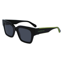Lade das Bild in den Galerie-Viewer, Sonnenbrille Calvin Klein Jeans, Modell: CKJ23601S Farbe: 001
