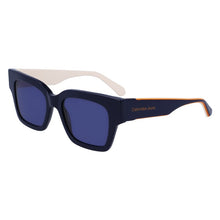 Lade das Bild in den Galerie-Viewer, Sonnenbrille Calvin Klein Jeans, Modell: CKJ23601S Farbe: 400
