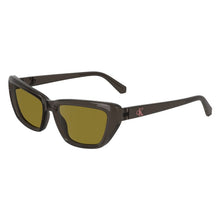 Lade das Bild in den Galerie-Viewer, Sonnenbrille Calvin Klein Jeans, Modell: CKJ24623S Farbe: 210
