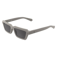 Lade das Bild in den Galerie-Viewer, Sonnenbrille Calvin Klein Jeans, Modell: CKJ25622S Farbe: 260

