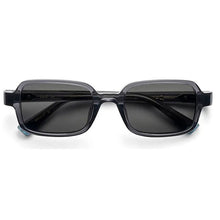 Lade das Bild in den Galerie-Viewer, Sonnenbrille Etnia Barcelona, Modell: Dope Farbe: BK
