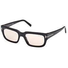 Lade das Bild in den Galerie-Viewer, Sonnenbrille TomFord, Modell: FT1075 Farbe: 01E
