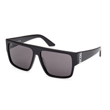 Lade das Bild in den Galerie-Viewer, Sonnenbrille GCDS, Modell: GD0063 Farbe: 01A

