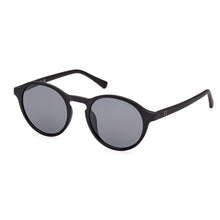 Lade das Bild in den Galerie-Viewer, Sonnenbrille Guess, Modell: GU00062 Farbe: 02D
