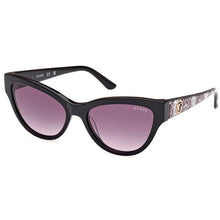 Lade das Bild in den Galerie-Viewer, Sonnenbrille Guess, Modell: GU00112 Farbe: 01B
