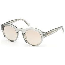 Lade das Bild in den Galerie-Viewer, Sonnenbrille Guess, Modell: GU00205 Farbe: 20C
