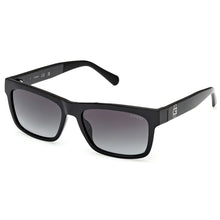 Lade das Bild in den Galerie-Viewer, Sonnenbrille Guess, Modell: GU00221 Farbe: 01B
