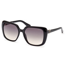 Lade das Bild in den Galerie-Viewer, Sonnenbrille Guess, Modell: GU7863 Farbe: 01B
