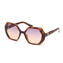 Lade das Bild in den Galerie-Viewer, Sonnenbrille Guess, Modell: GU7879 Farbe: 53Z
