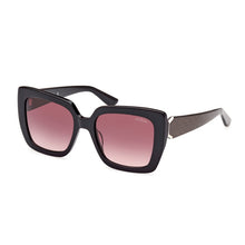 Lade das Bild in den Galerie-Viewer, Sonnenbrille Guess, Modell: GU7889 Farbe: 01T
